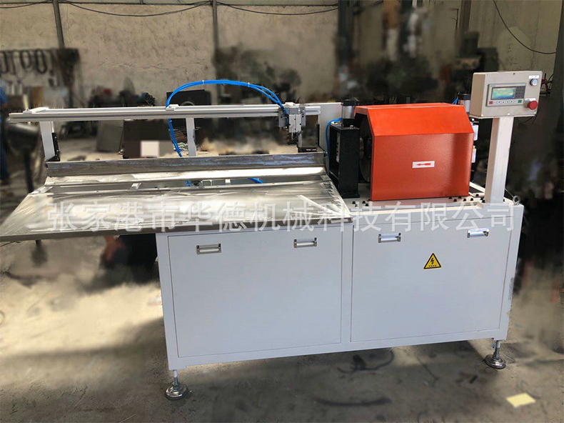 PE/PP卷芯管擠出機(jī)設(shè)備切割機(jī)無(wú)屑切割機(jī) PE/PP卷芯管擠出機(jī)設(shè)備切割機(jī)無(wú)屑切割機(jī)